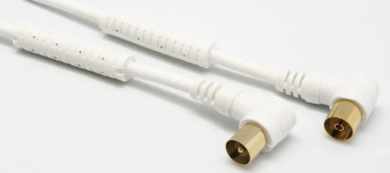 9,5mm. 90º TV Macho-Hembra, Acodado 1,5m. Blanco