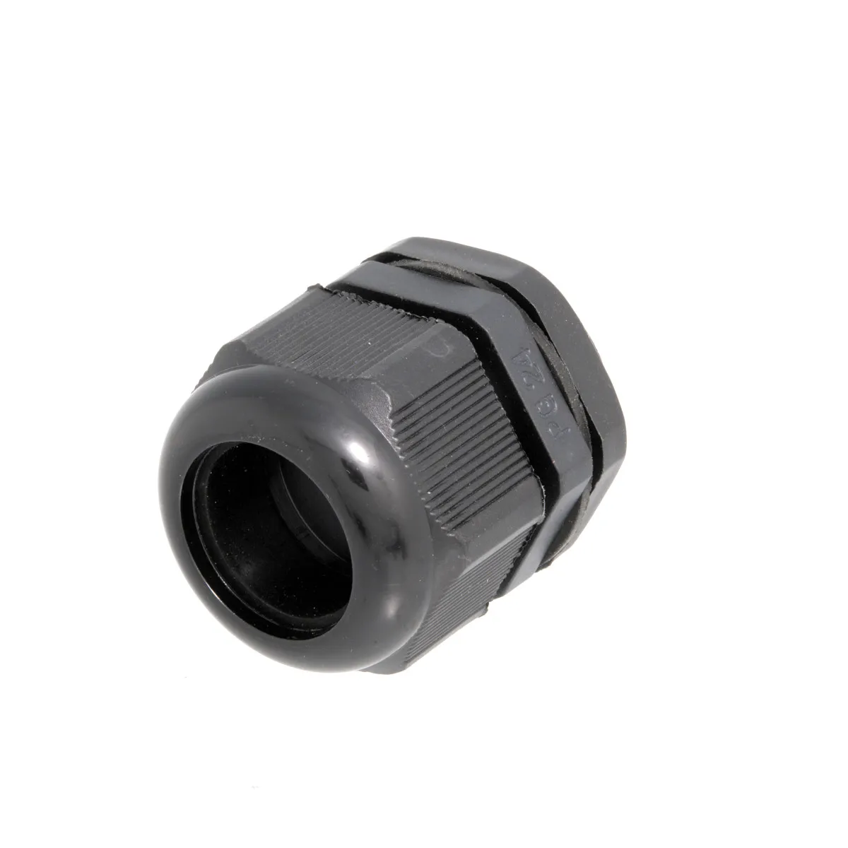 Prensaestopa negra PG24 [M32]