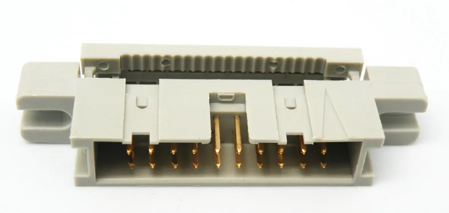 20C. I.D.C. MACHO PARA CABLE PLANO 2.54mm, CON OREJAS