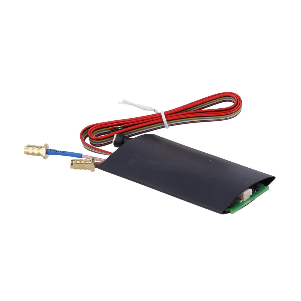 Tracker compacto 4G LTE Cat1 - Lectura CAN para movilidad eléctrica - Compatible con transporte alto voltaje - Protección IP67 contra polvo y agua - Diseño industrial